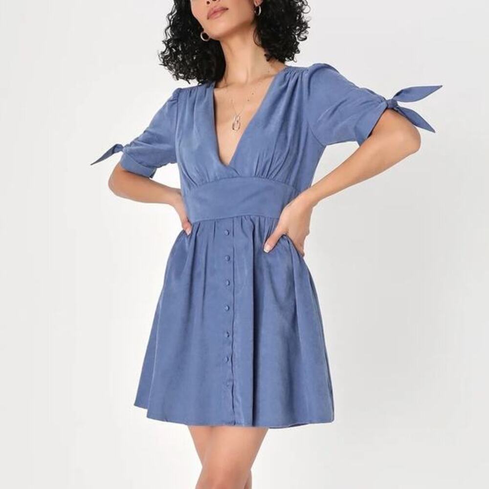 Lulus Blue V-Neck Button Front Mini Dress Size XS Tie Cuffs Short A-Line NWT‎